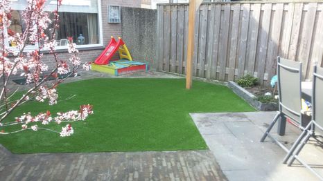 Kunstgras achtertuin Uden